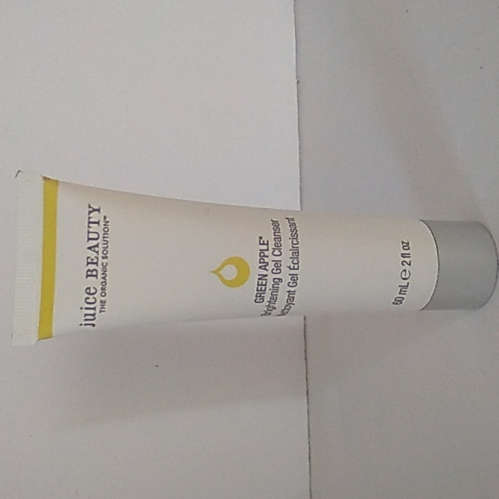 Juice Beauty Green Apple Cleansing Gel NEW 2 fl oz.